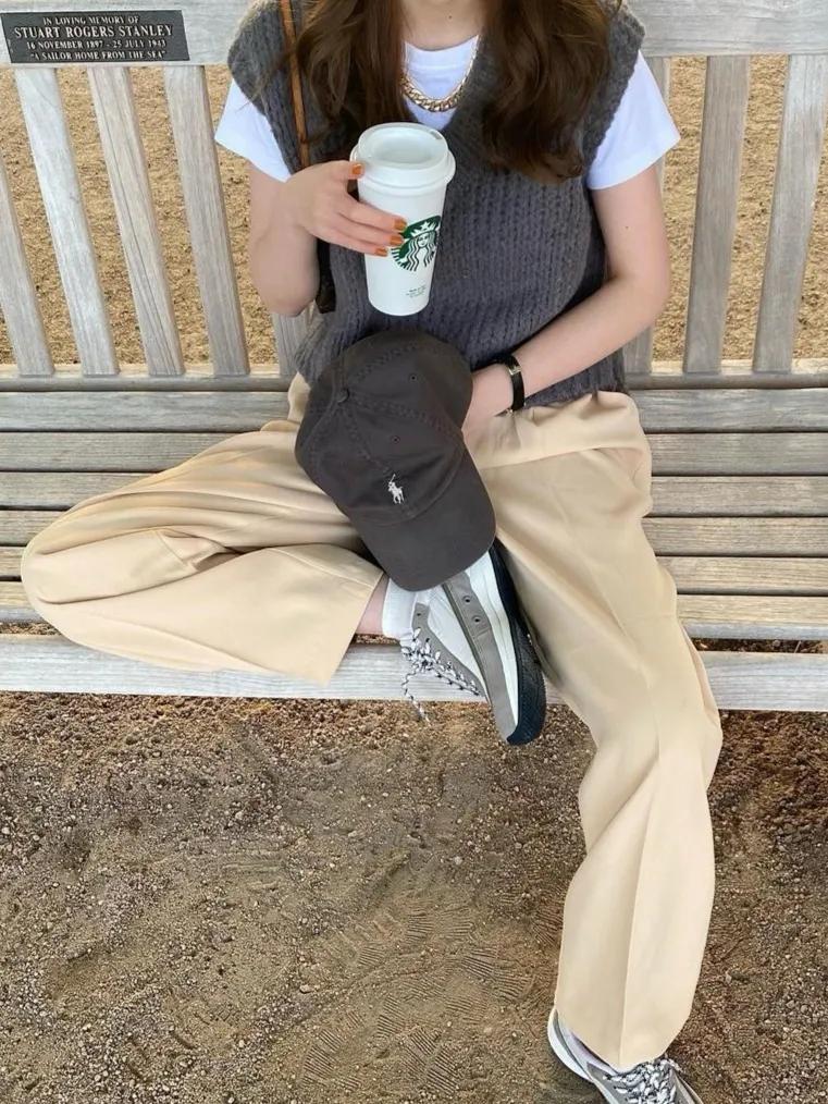 短袖怎么穿才显瘦,白色短袖如何穿搭