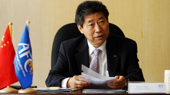 中国足球上帝火了！曾拒绝高额贿赂金，现获亚足联最高荣誉