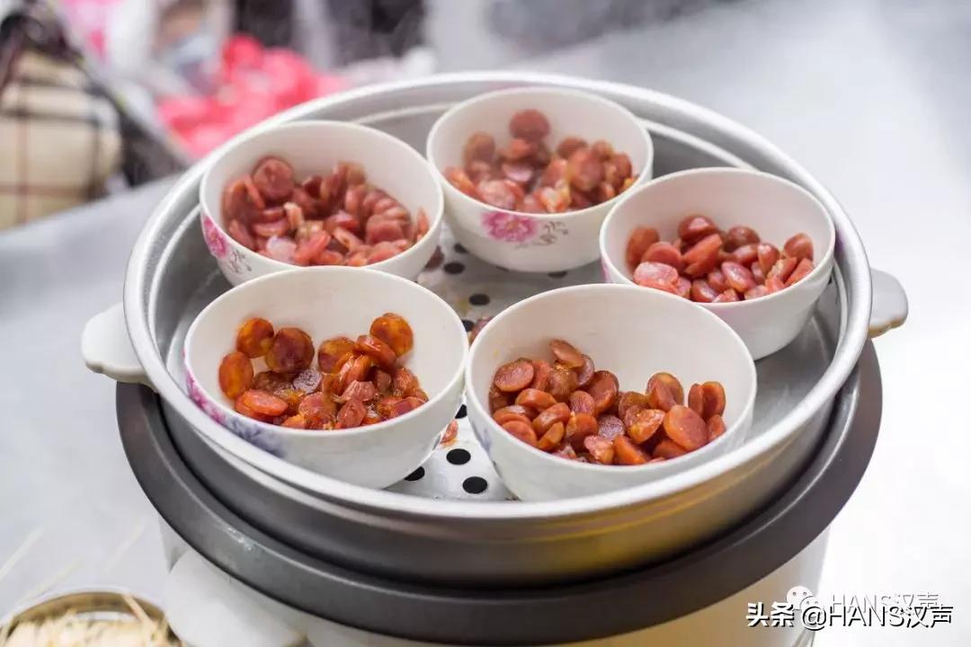腌腊肉灌腊肠年味是不是就来了,灌香肠腌腊肉武汉冬至年味浓
