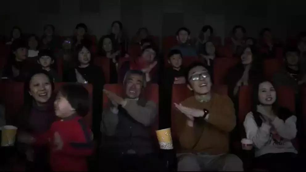 刷爆朋友圈的《啥是佩奇》,原来幕后导演是他!