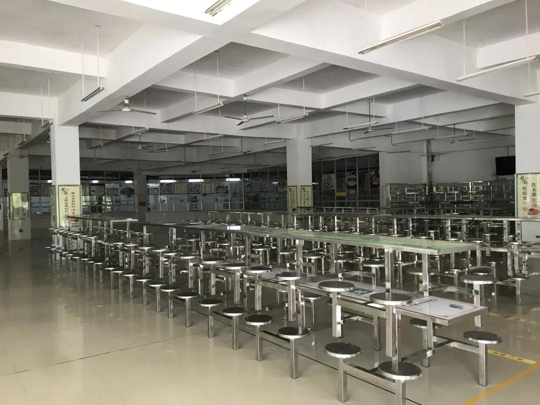 贺州高三开学,广西贺州高三开学的最新通告