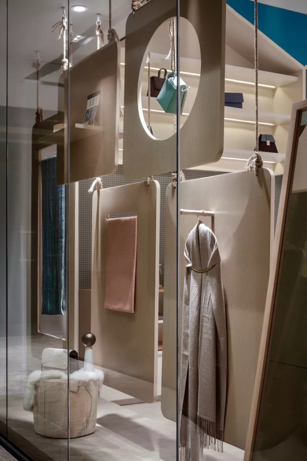 100㎡绿地汉正中心买手店|上海栖丞室内设计-欧模网