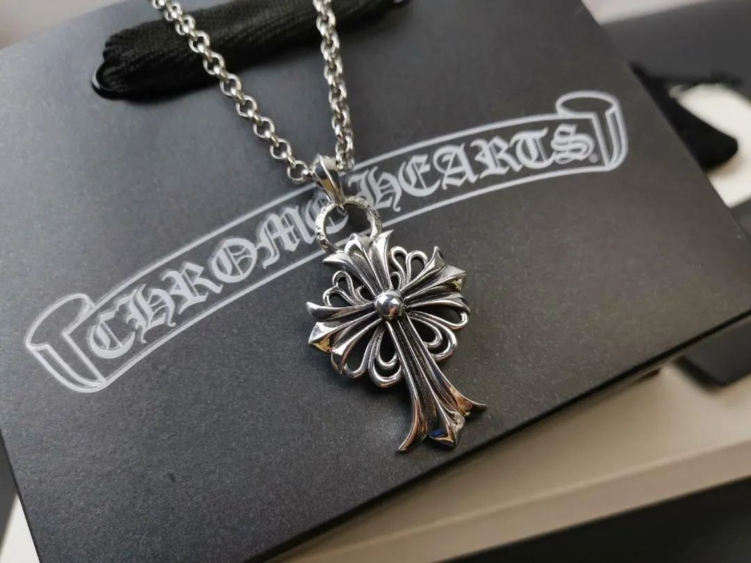 lv鍜宒ior鍙ｇ僵,dior鍜宭v鍙ｇ僵