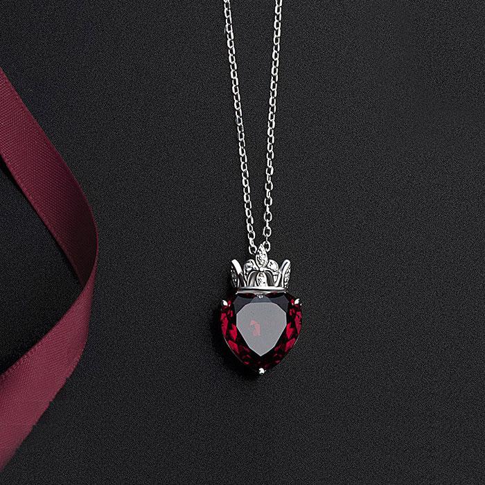 错过女孩生日送什么比较好,错过了节日送女朋友礼物的情话