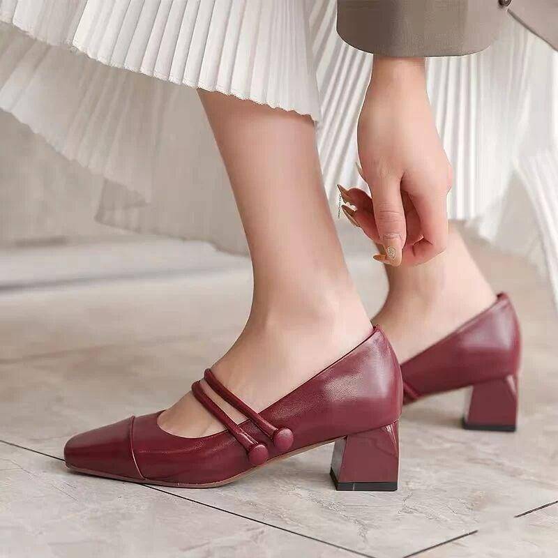 谁说鱼和熊掌不可兼得下一句,低跟高跟鞋粗跟平底鞋