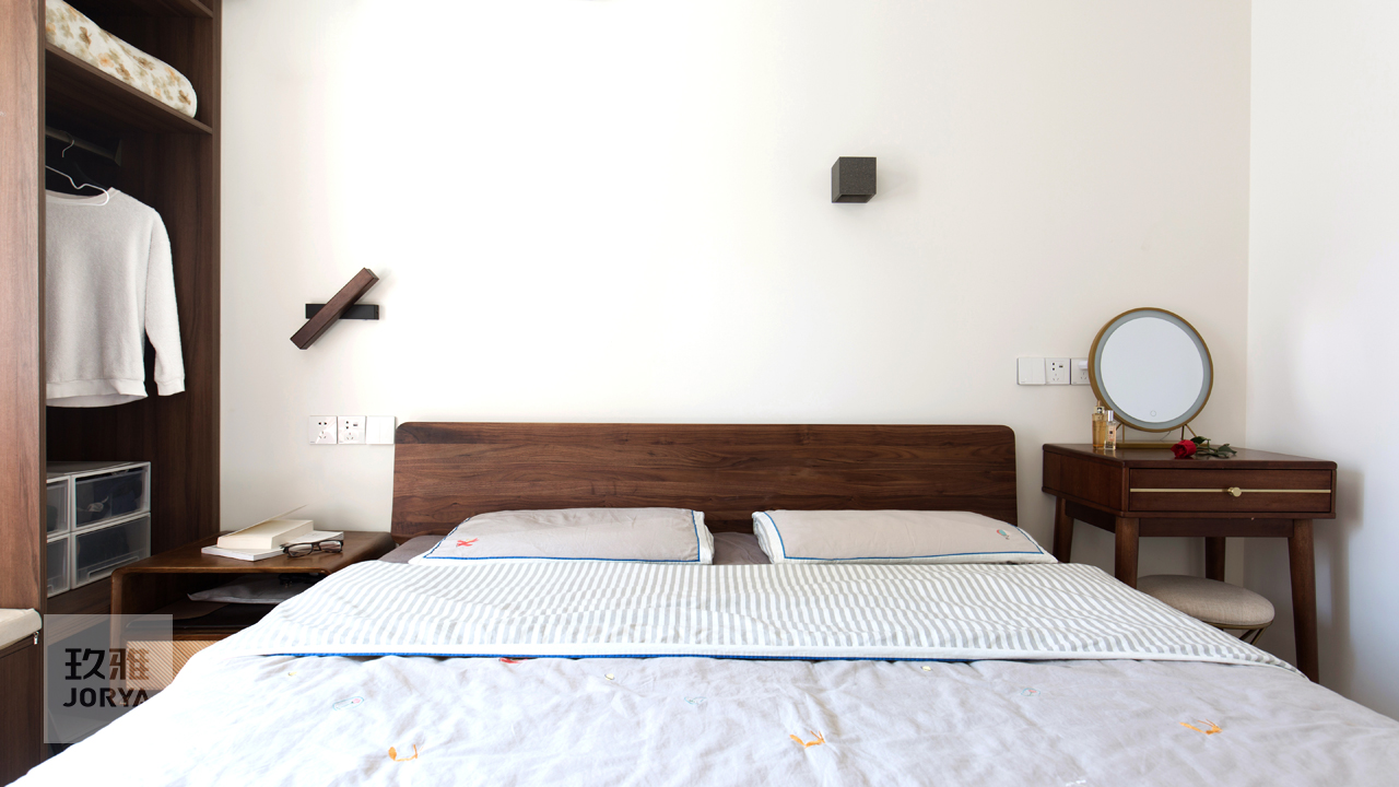 卧室衣柜极简风格,卧室的衣柜怎么显出高级感