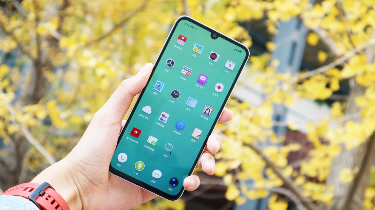 坚果pro3使用感受,不谈情怀只看产品坚果pro3轻体验