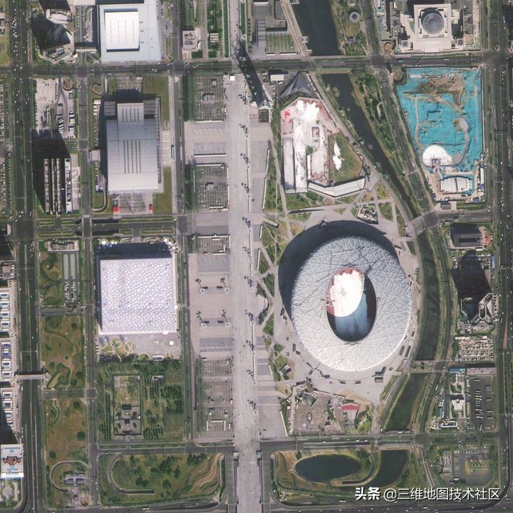 谷歌卫星地图与谷歌在线地图对比,谷歌高清卫星地图怎么查看