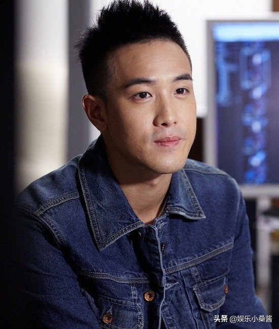 拼爹综艺星二代曾志伟,曾志伟一米六八