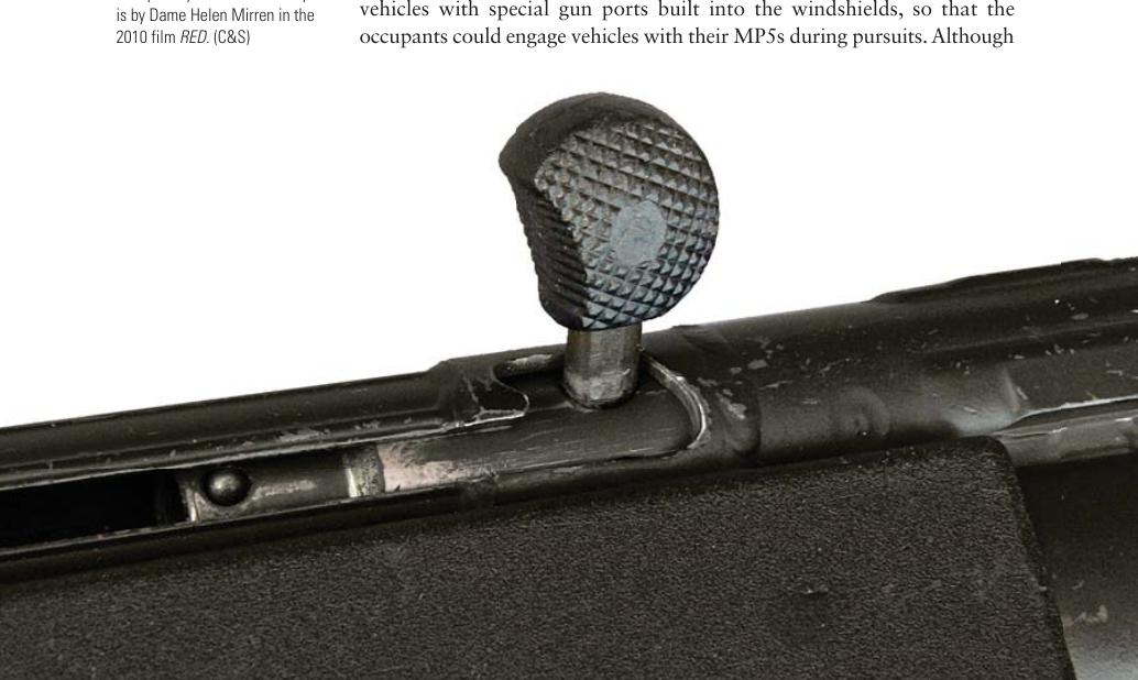 旧版改良冲锋枪,结构简单又特别耐造的冲锋枪