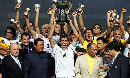 央视名嘴评论国足,名嘴热议国足惨败