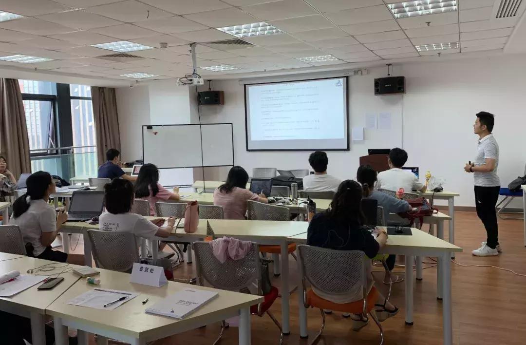 麒麟跨境电商综合服务园,唐山麒麟阁跨境电商孵化