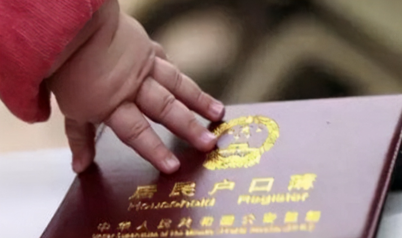 甄姓男宝宝四个字名字,甄姓男孩取名龙年