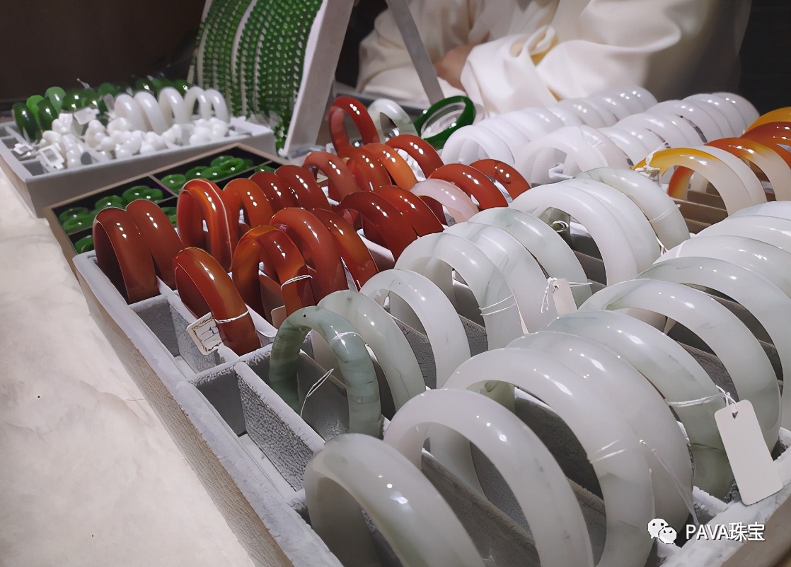 PAVA珠宝携手西安大融城——趣浪夜肆热闹开市啦