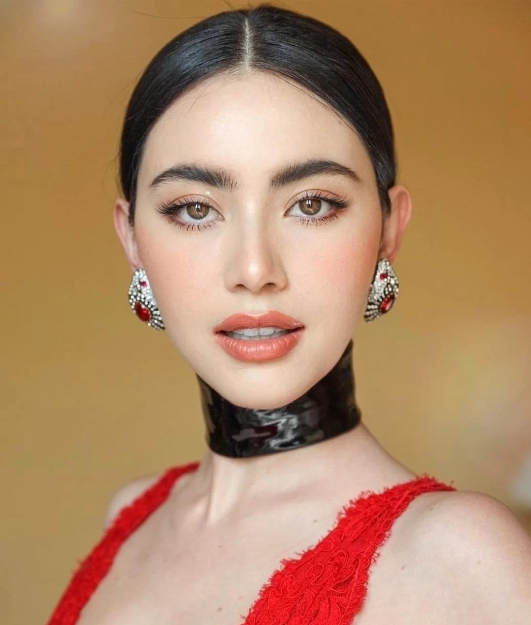 泰国好用的美白化妆品,泰国敏感肌肤护肤品有哪些