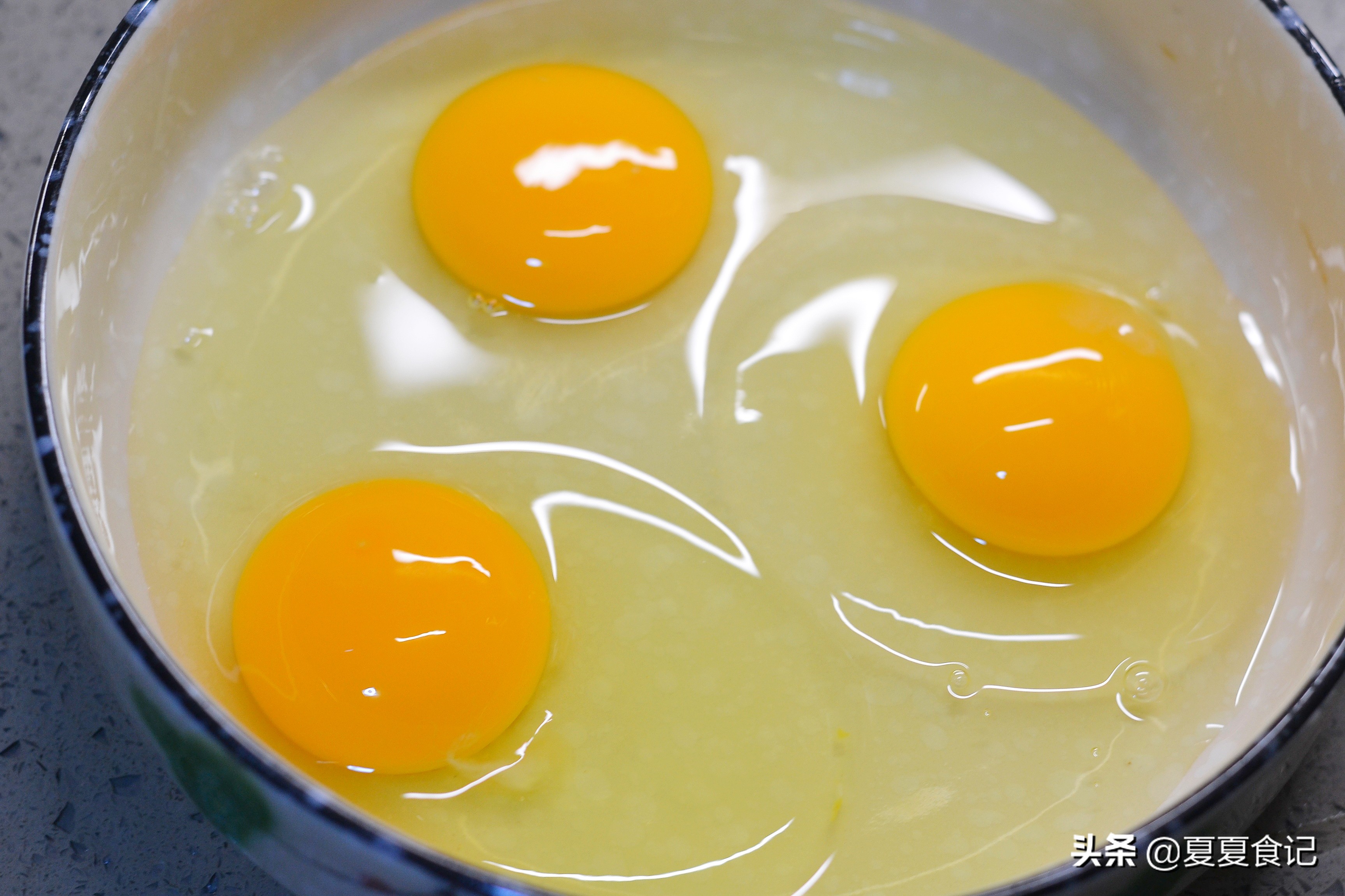 蒸鸡蛋怎么蒸又滑又嫩简单易学,蒸鸡蛋怎么蒸又滑又嫩甜