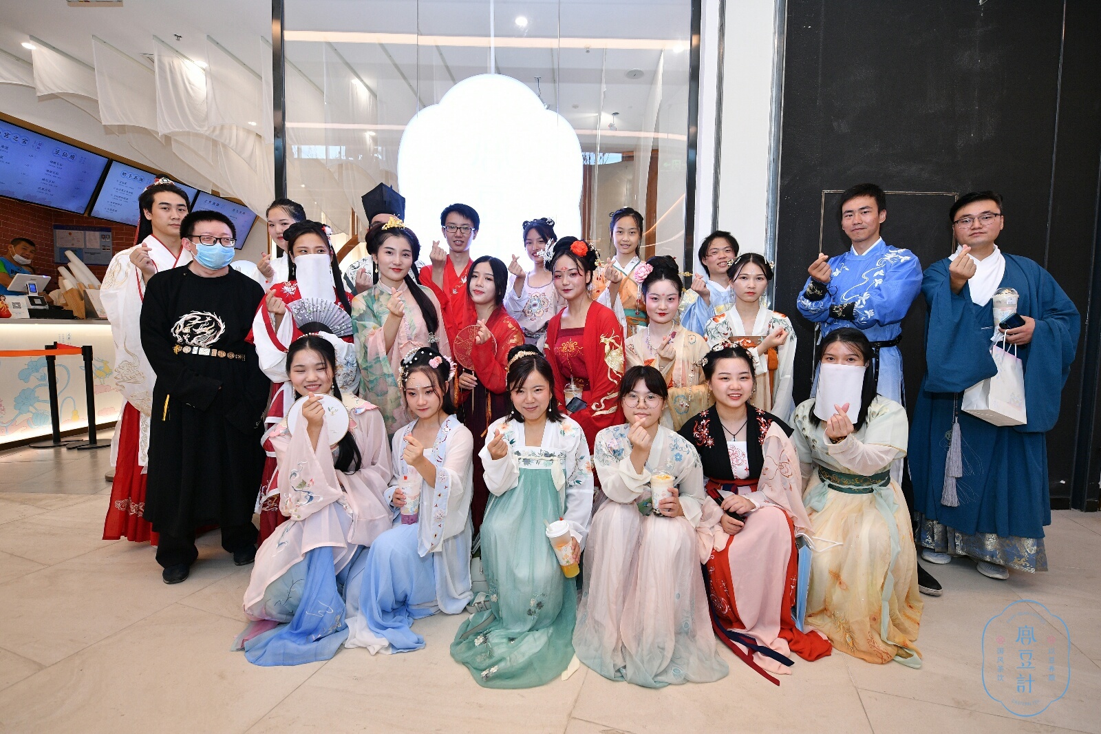 加盟蜜雪冰城奶茶多久回本,奶茶加盟一般多久回本