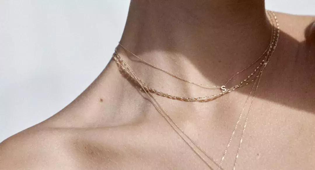 宋祖儿欧阳娜娜李庚希,宋祖儿和欧阳娜娜同款