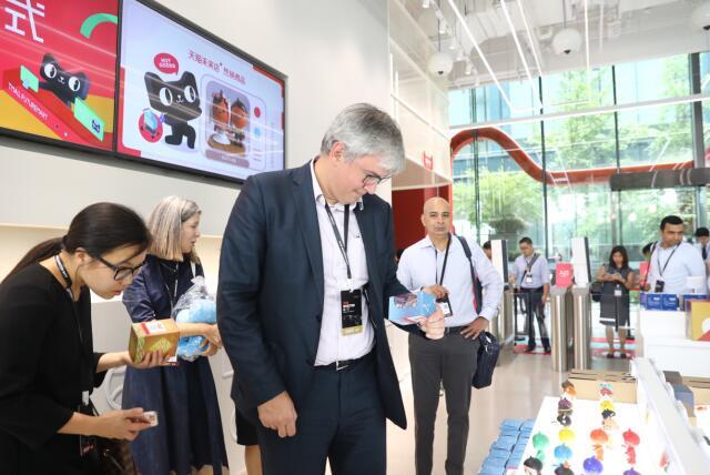 给力！天猫国际计划将进口商品数扩容至百万，让你足不出户买全球