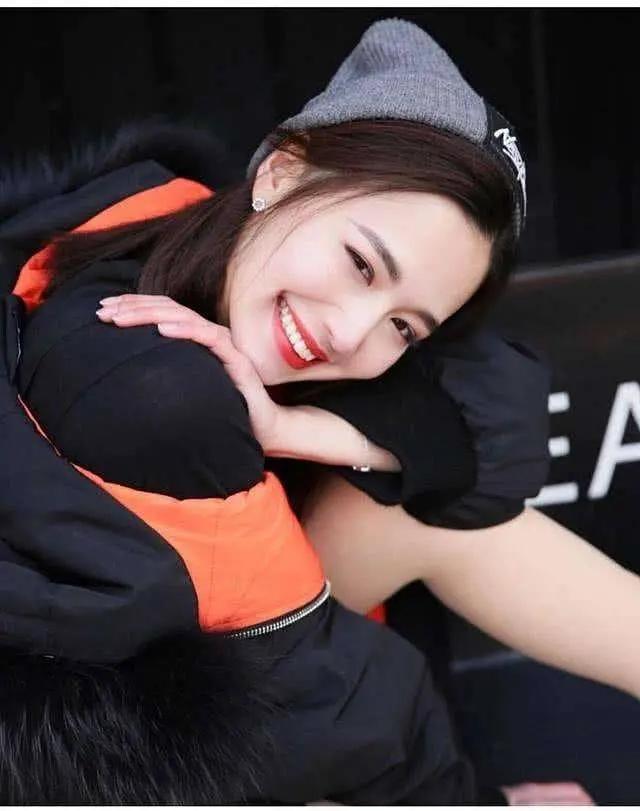 这就是街舞最好看的女选手,这就是街舞oldschool舞者学齐舞