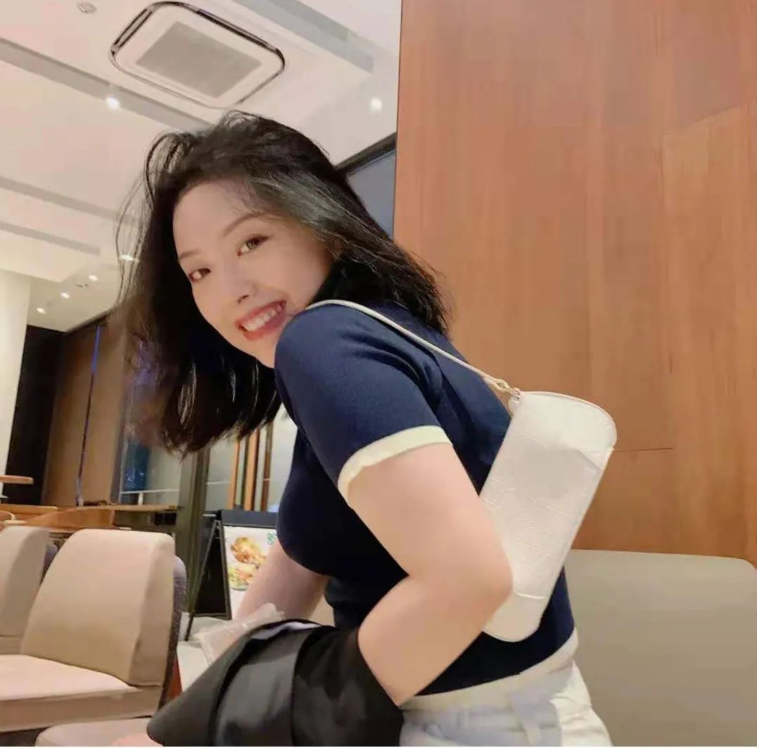 拜拜肉吊带怎么穿,拜拜肉和蝴蝶臂如何穿搭