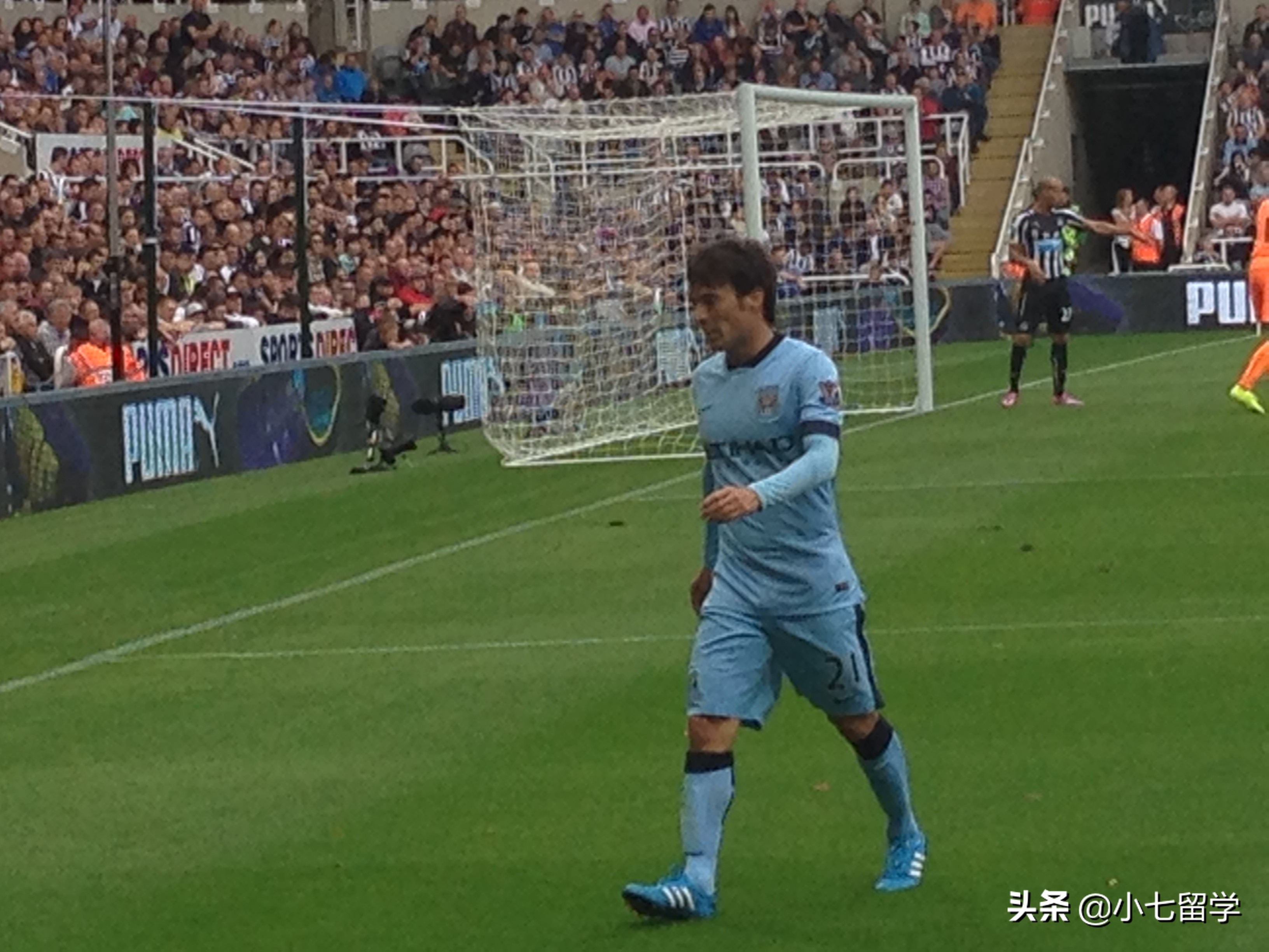 英文足球解说开场,英文激情解说足球