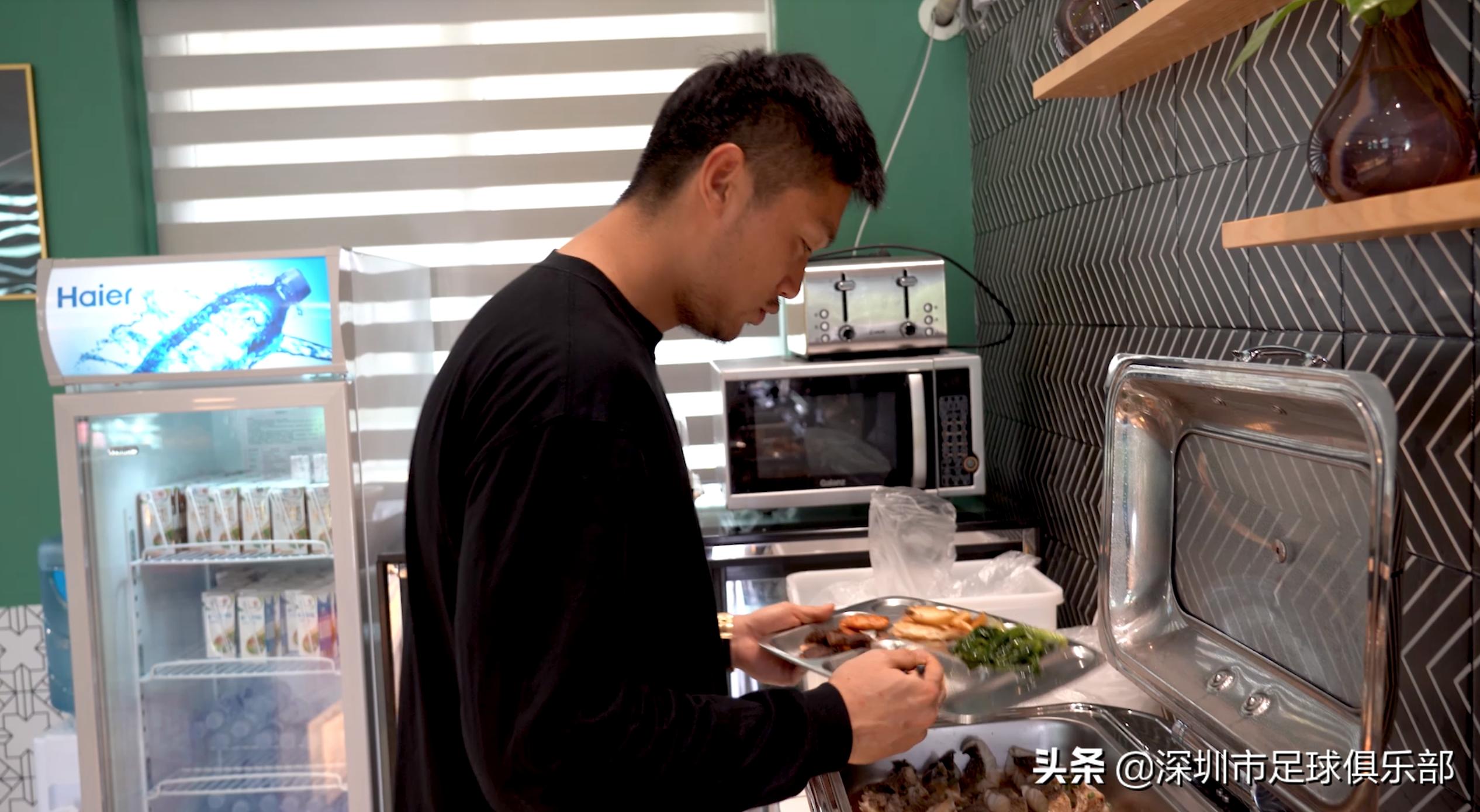 环境升级菜品升级网红火锅,环境升级为顾客带来更好视觉体验