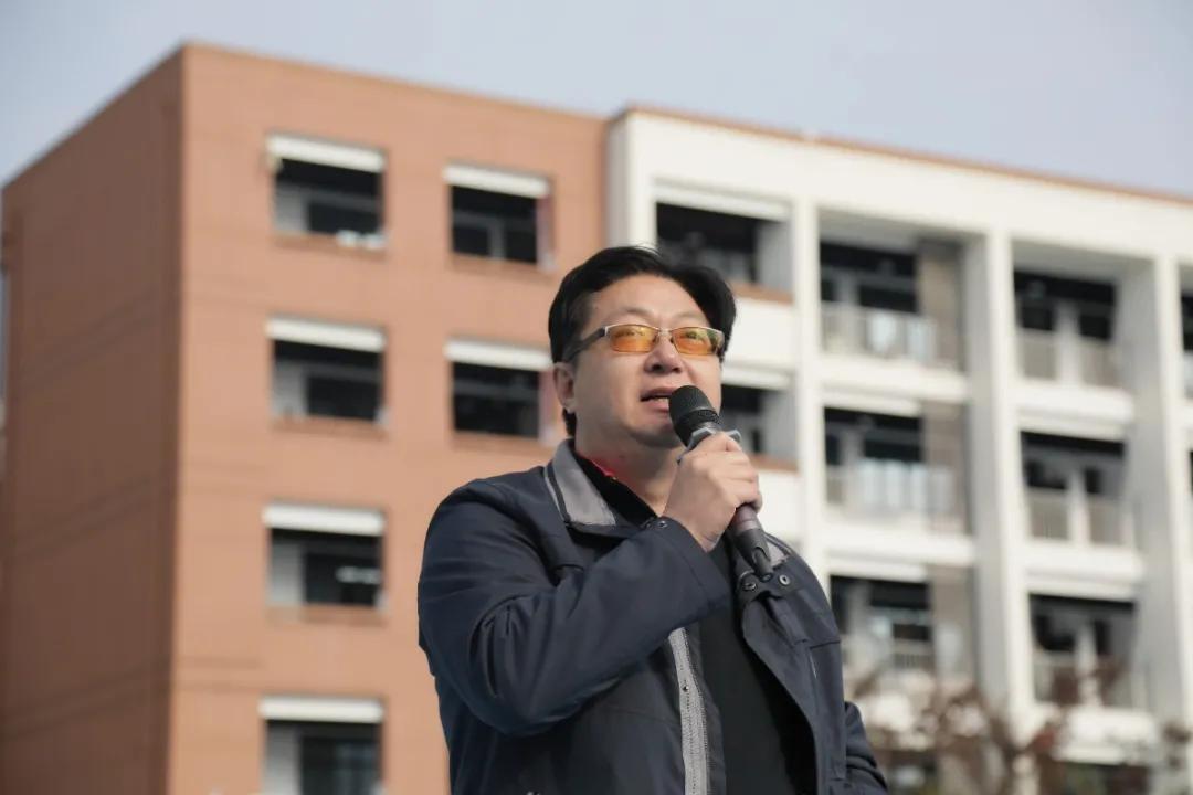 运动润童心快乐助成长,运动润童心健康筑梦想