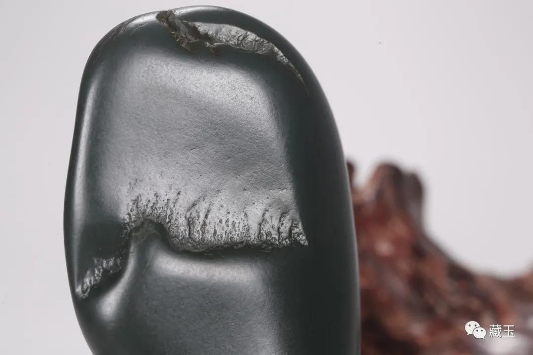 无裂不成玉,和田玉怎么才能看出有没有裂