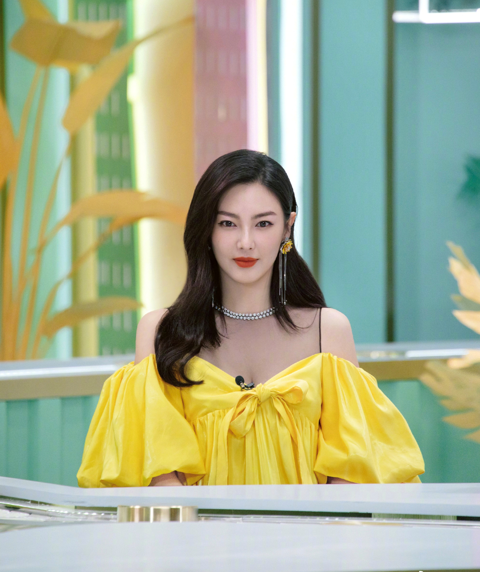 万茜张雨绮宁静,宁静张雨绮万茜最近的综艺节目