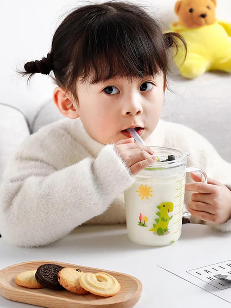 四周的宝宝喝三段奶粉可以吗,别再给娃喝这几款奶粉了