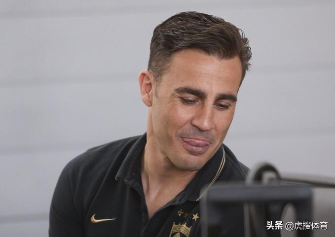 恒大阵中7名左脚将，2人或被改造成左边后卫！