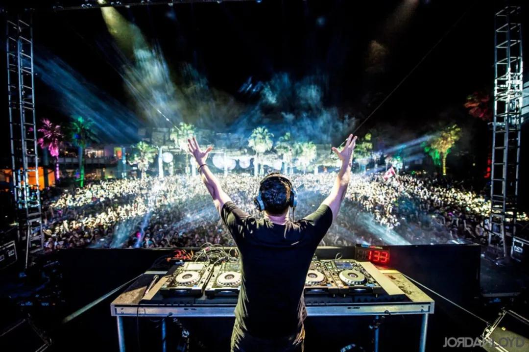 仍未结束的故事：传奇音乐人Tiesto