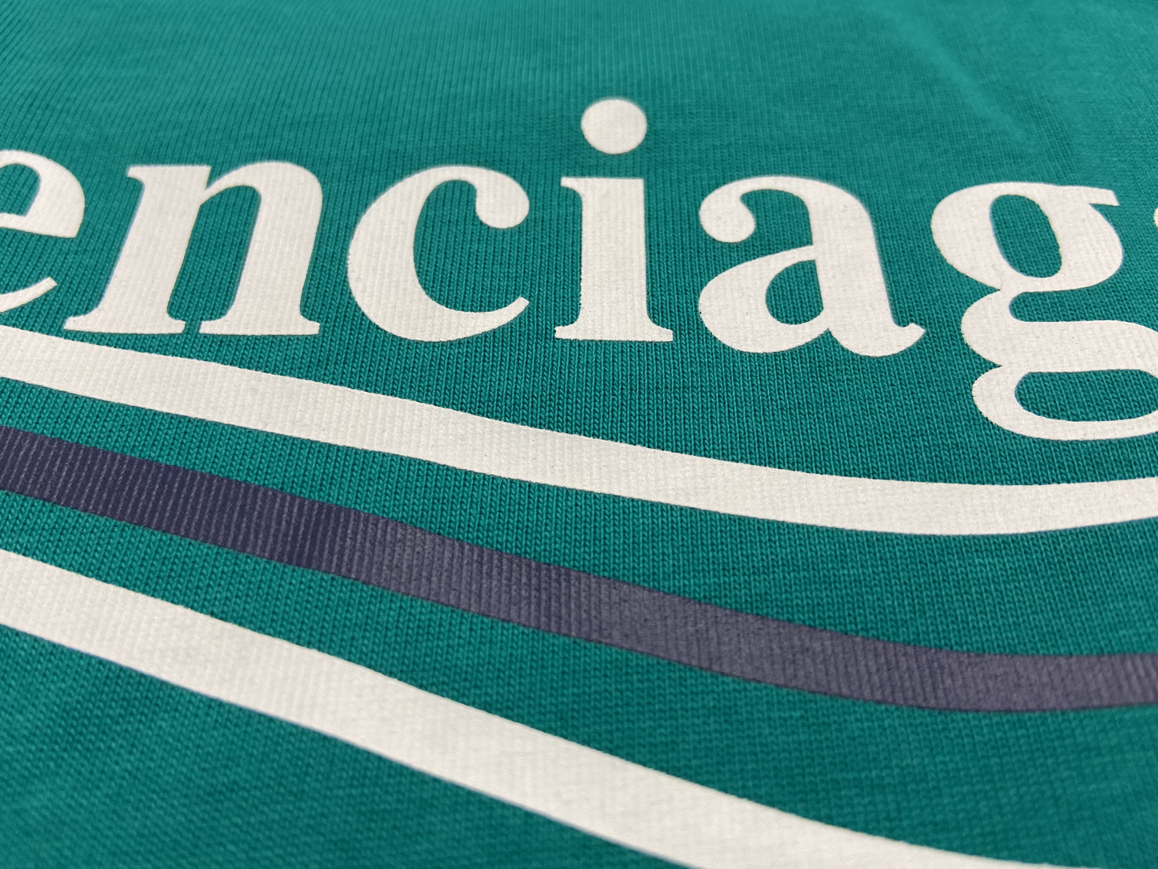 仿巴黎世家可乐,巴黎世家可乐短袖鉴别