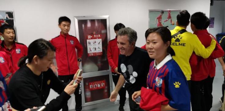 英超又一位名帅下课新闻,中超新任教练离队