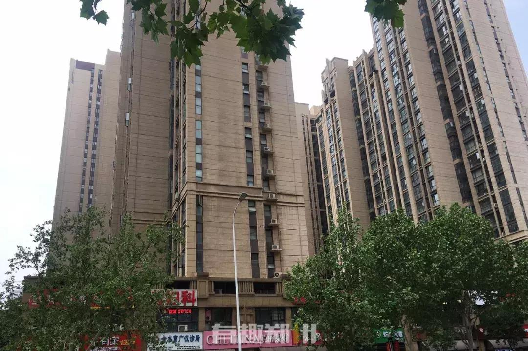 活在郑州|租不出去的房子，安放不下的青春