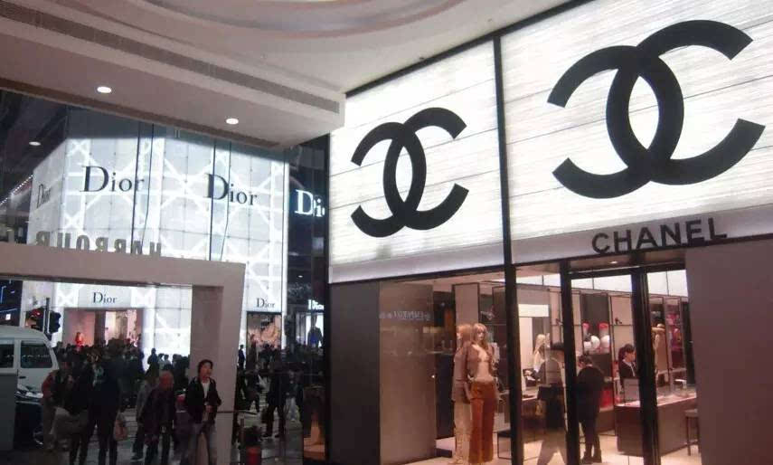 gucci最新奢侈品,gucci降价多少钱