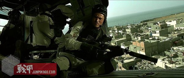 美国黑鹰战机坠落视频,解密经典黑鹰坠落