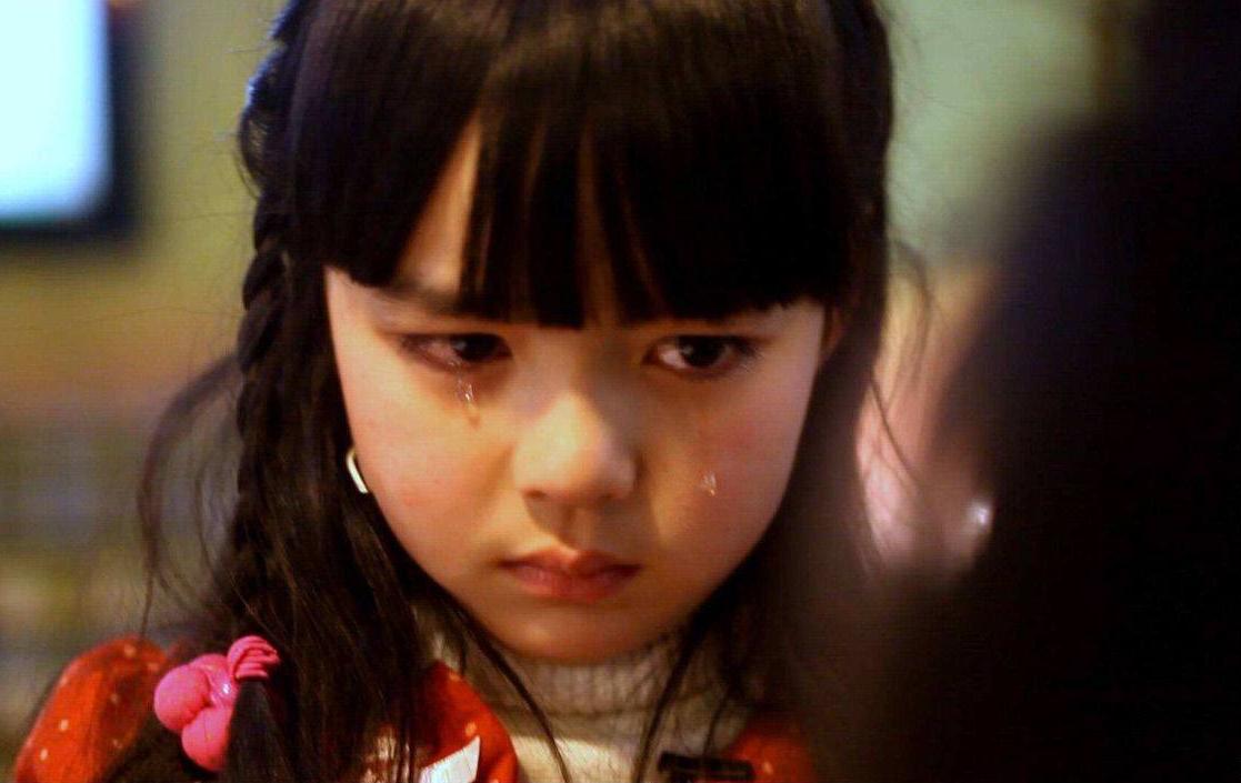 妈妈，同桌老是摸我，高情商妈妈的做法，将影响孩子一生