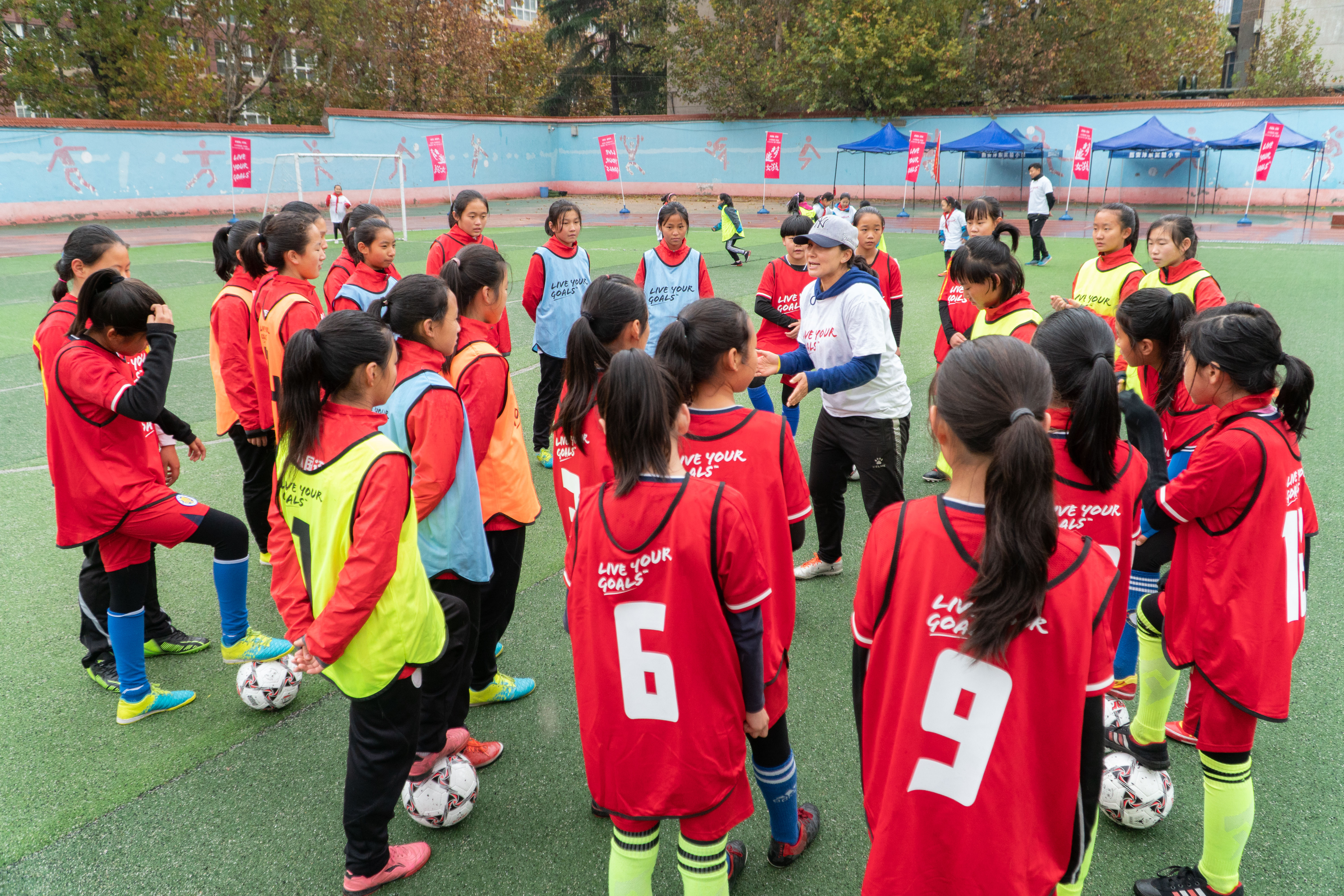 西安市女足,西安足球青训俱乐部女足