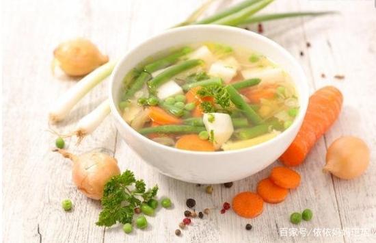 坐月子多吃哪些食物,坐月子多吃哪些粥好