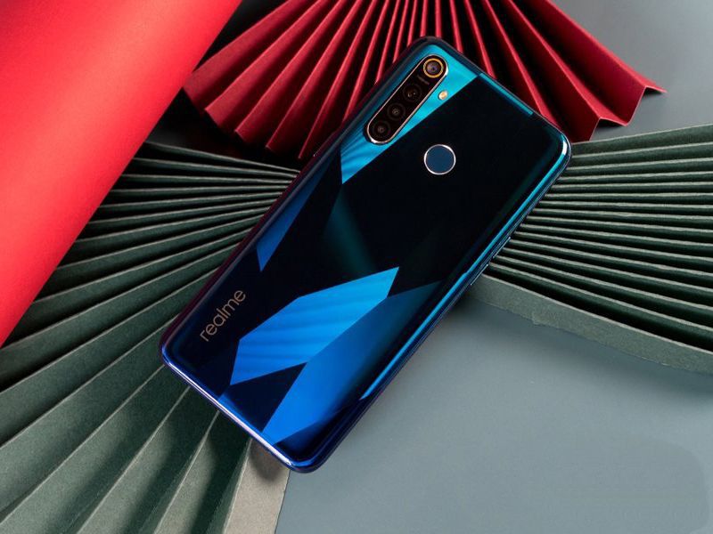 realmeQ,6GB64GB怎么样？丰采高雅