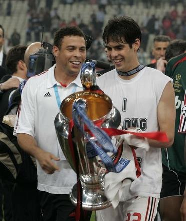 外星人罗纳尔多搞笑视频,外星人罗纳尔多钟摆过人