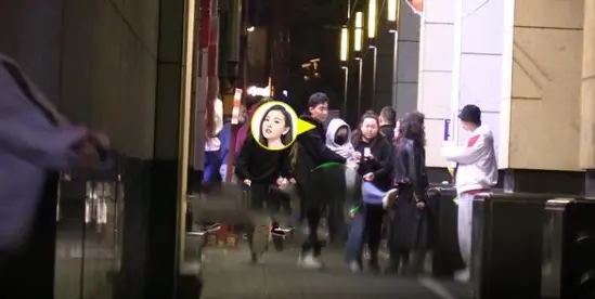 宋祖儿醉酒踢路人完整版,曝宋祖儿疑醉酒踢人澄清