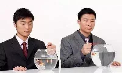 事业单位合并后原职务怎么办,事业单位机构合并工资会变低吗