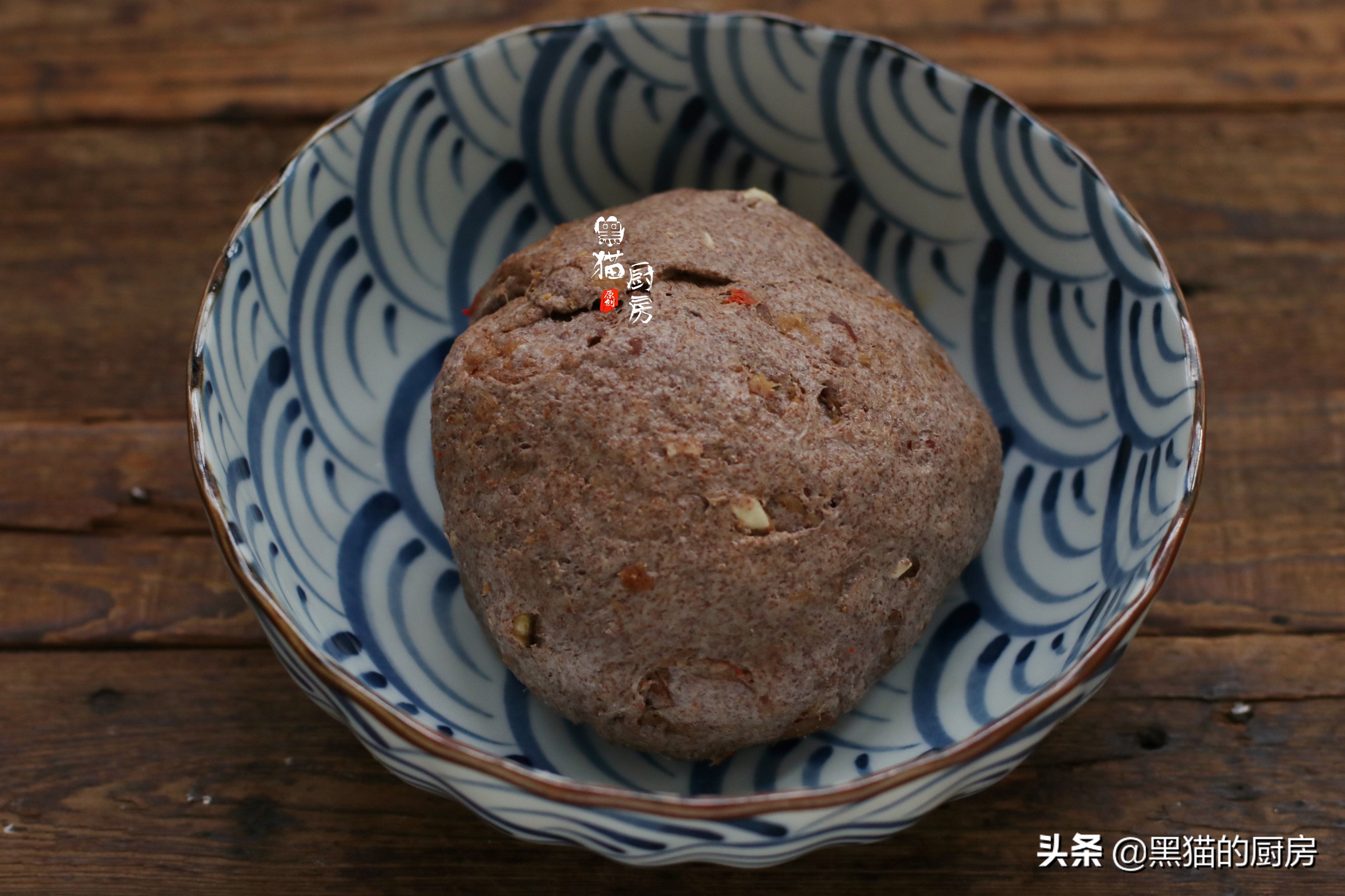 很多人不知道用它做成馒头，面香十足，碳水含量低，不用担心长胖