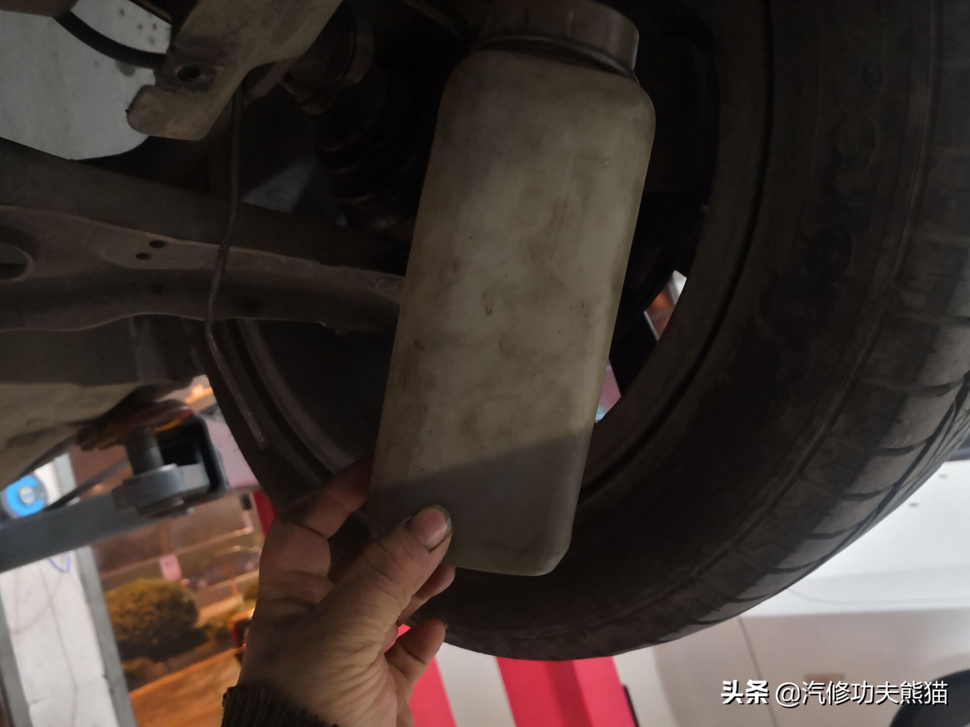 斯柯达烧机油是免拆治理还是大修,斯柯达昊锐烧机油大修