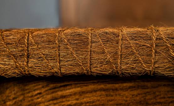 乳胶床垫棕榈床垫哪个好,婴儿睡棕榈床垫和乳胶床垫哪种好