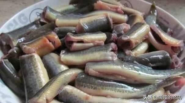 吃泥鳅需要剔除刺吗,小泥鳅不去头和内脏可以炸着吃吗
