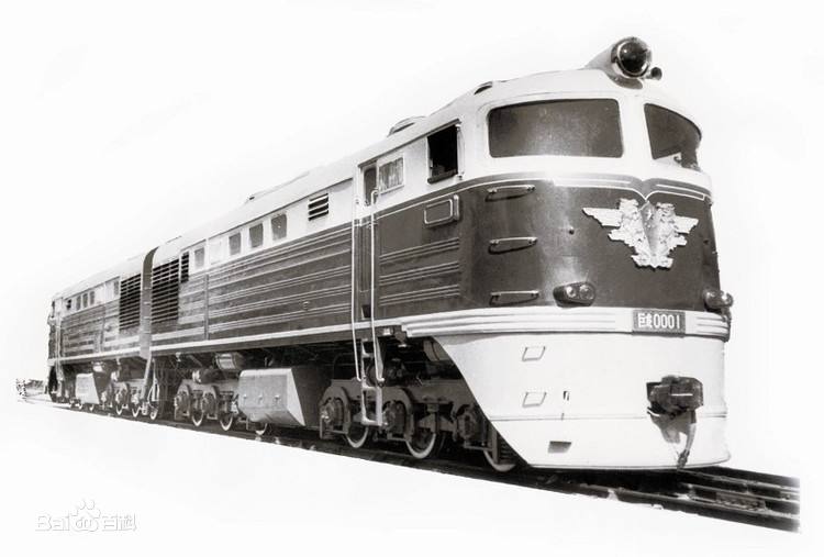 巨龙号内燃机车视频,中国第一台机车龙号诞生